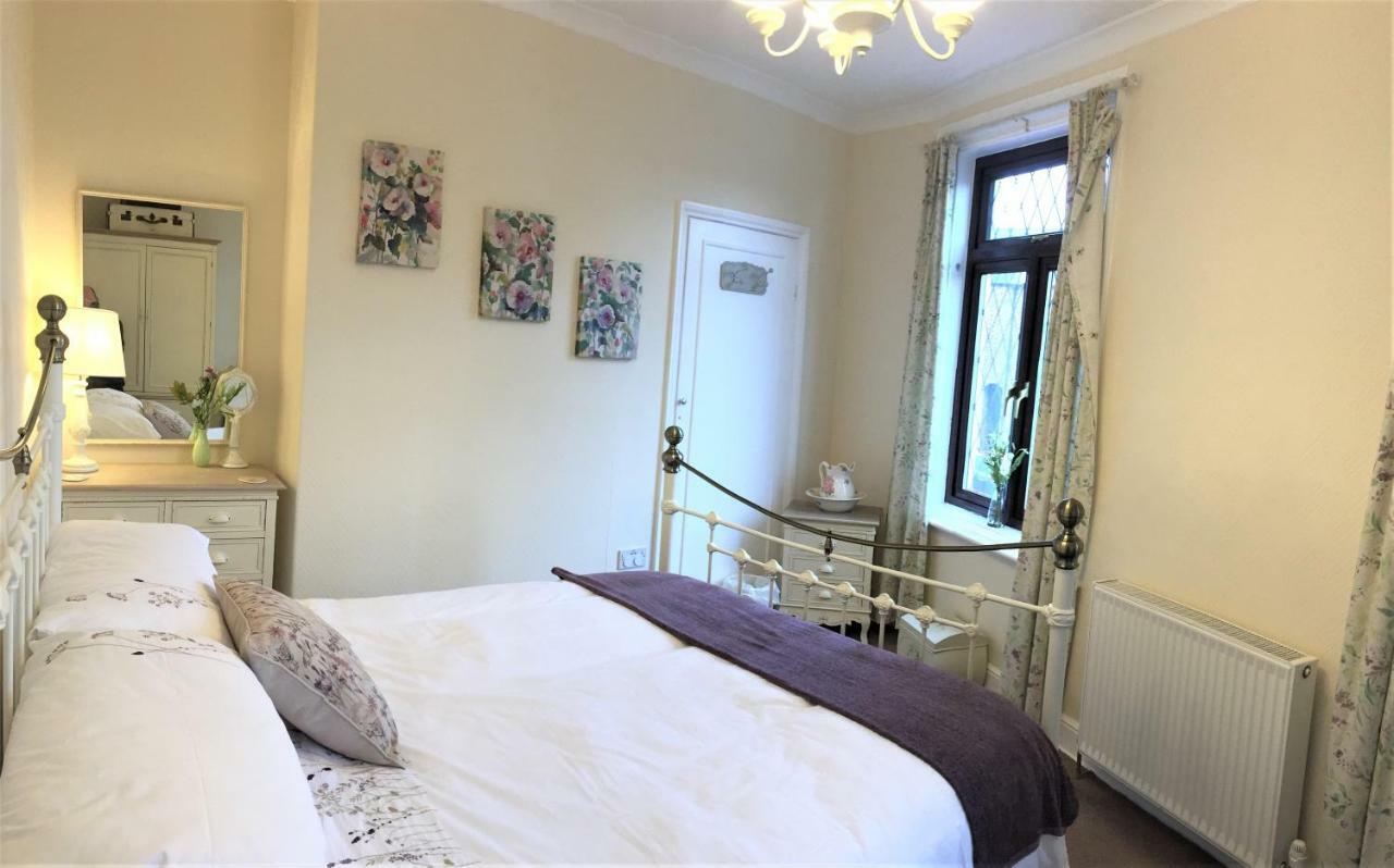 Browns Holiday Cottage 파일리 외부 사진