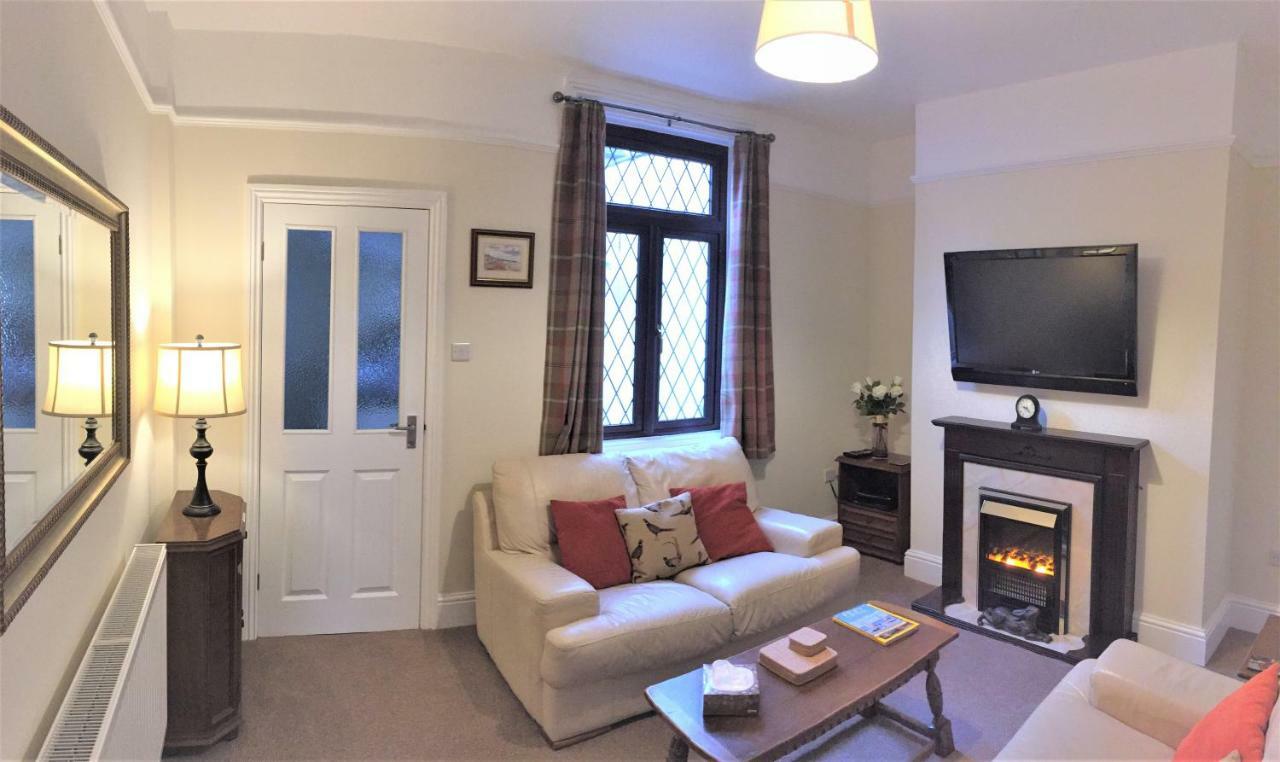 Browns Holiday Cottage 파일리 외부 사진